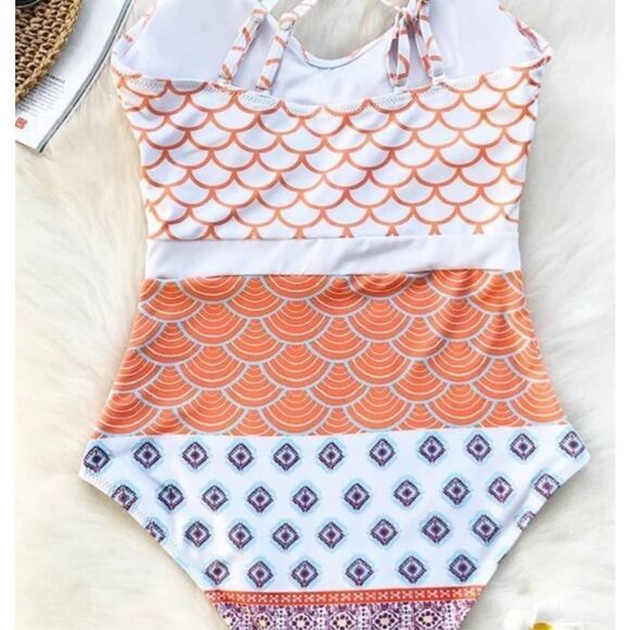 NWT CUPSHE One Piece Swimsuit Size L - Picture 5 of 6